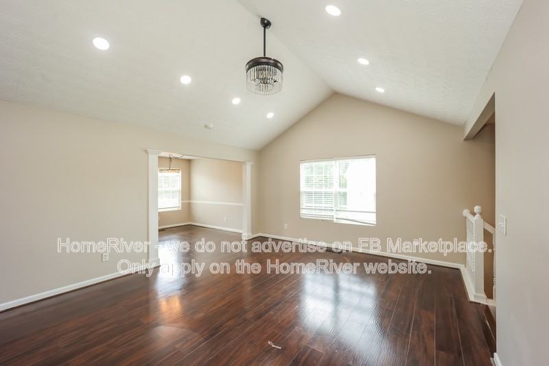 105 Aprils Way - Photo 3 of 20