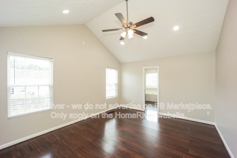 105 Aprils Way - Photo 7 of 20