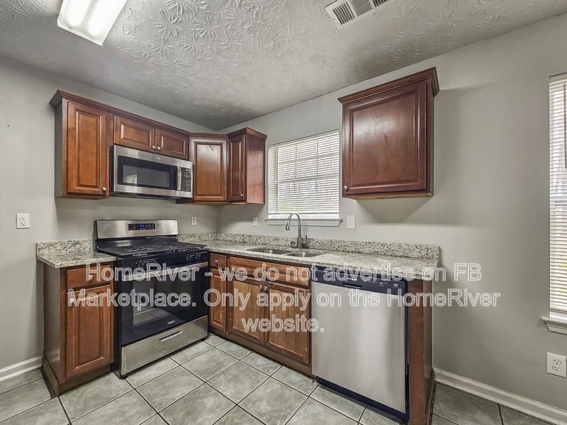 3051 Red Oak Trl - Photo 5 of 21