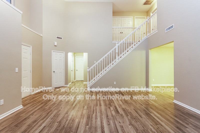 13986 Harrison Pkwy - Photo 6 of 21