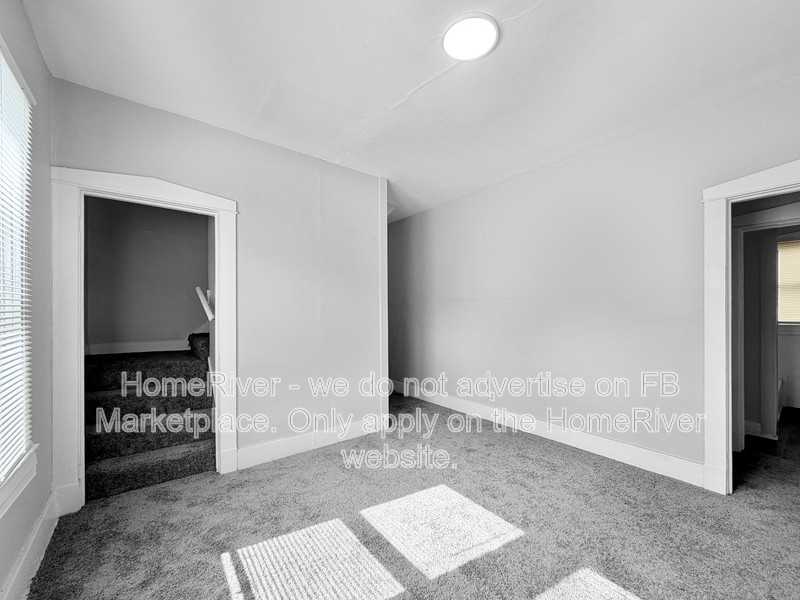 106 N 40th St - Photo 7 of 23