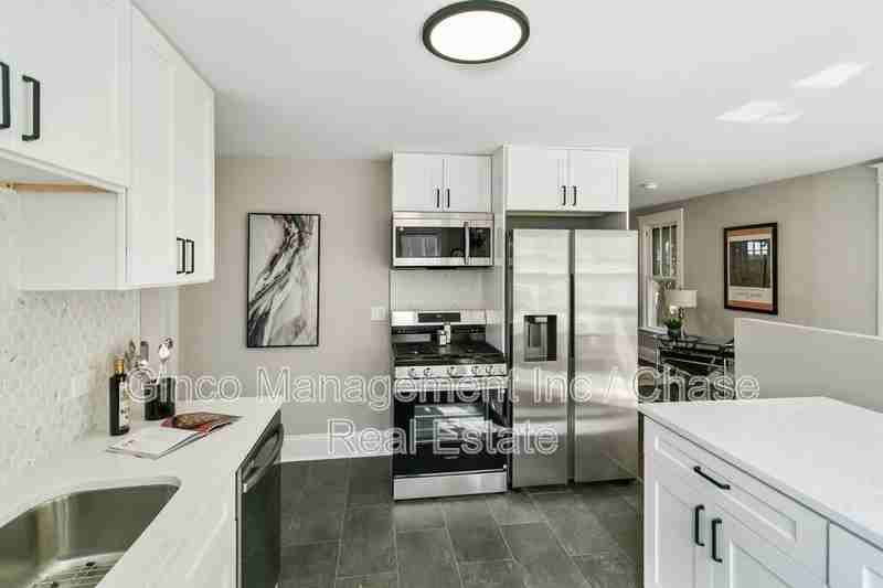 1525 Burr Oak Rd - Photo 3 of 16