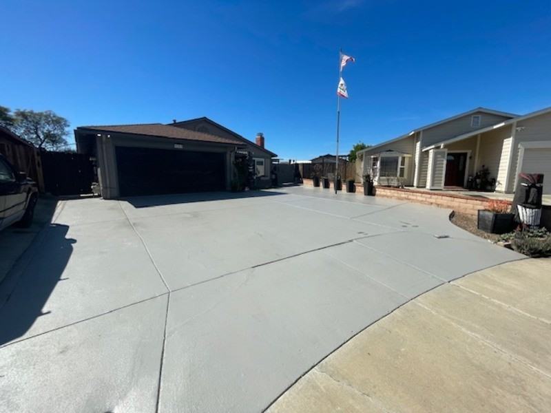 2103 Starburst Ln - Photo 4 of 26