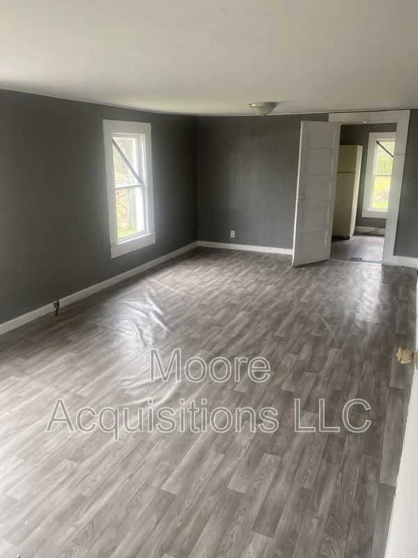 1809 Nowlin St - Photo 3 of 14