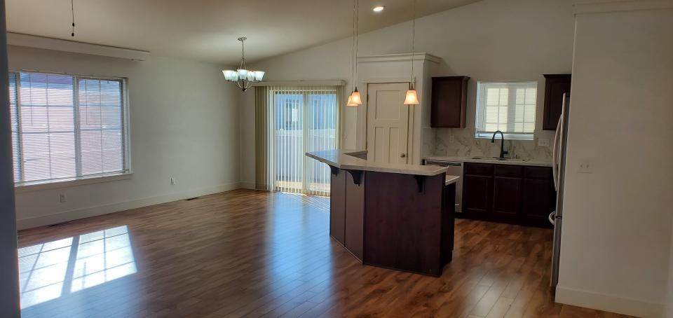 926 N Fork Trl - Photo 2 of 10