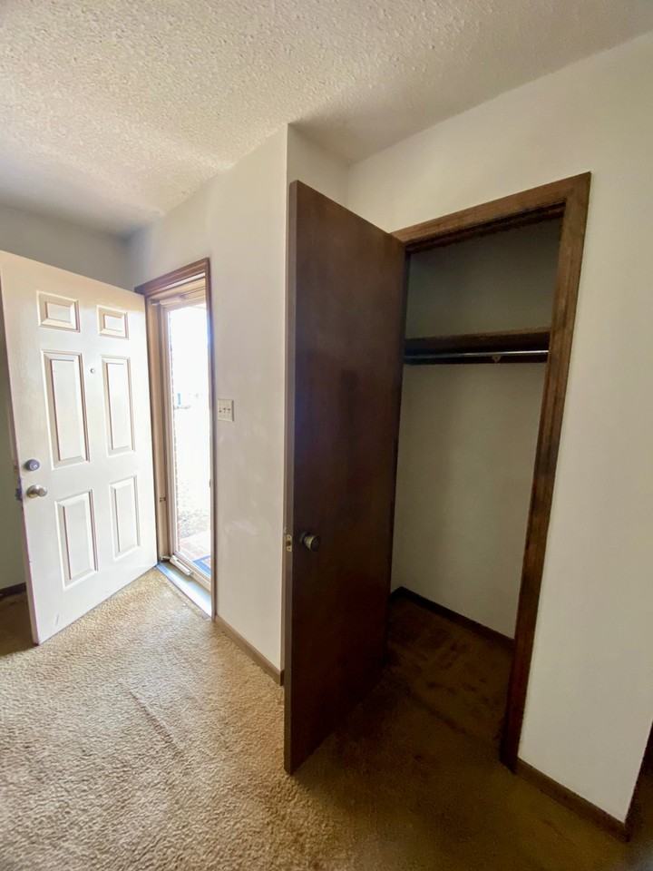 145 Bentwood Cir #147 - Photo 6 of 6