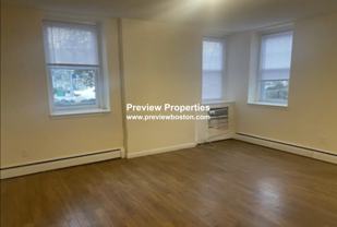 Commonwealth Ave #5P - Photo 1 of 1