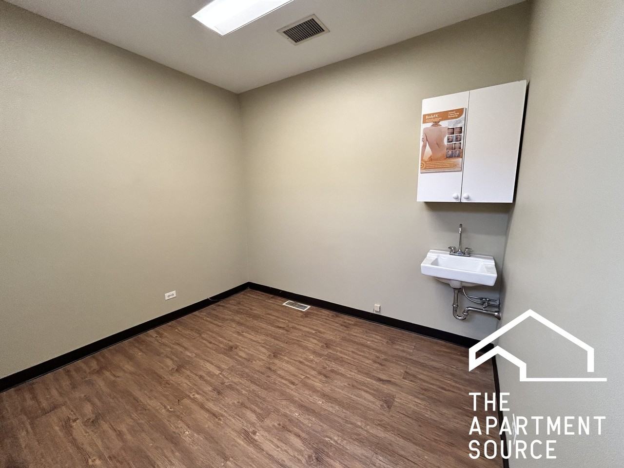 4956 W Irving Park Rd #200 - Photo 4 of 20