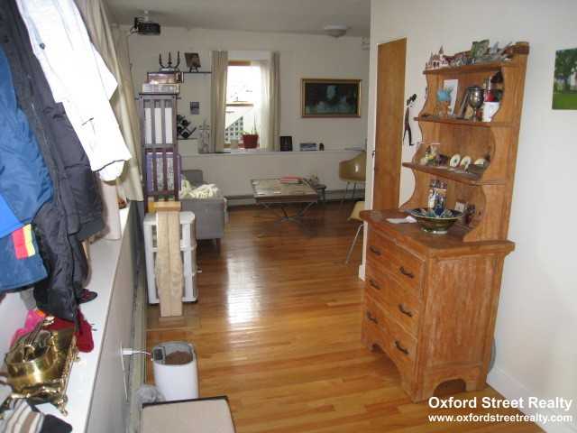 104 Kinnaird St #1 - Photo 2 of 7