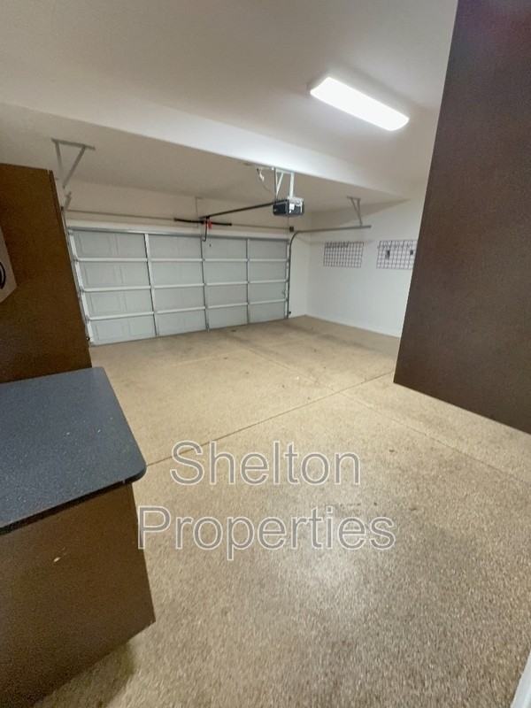 20877 W Court St - Photo 2 of 41