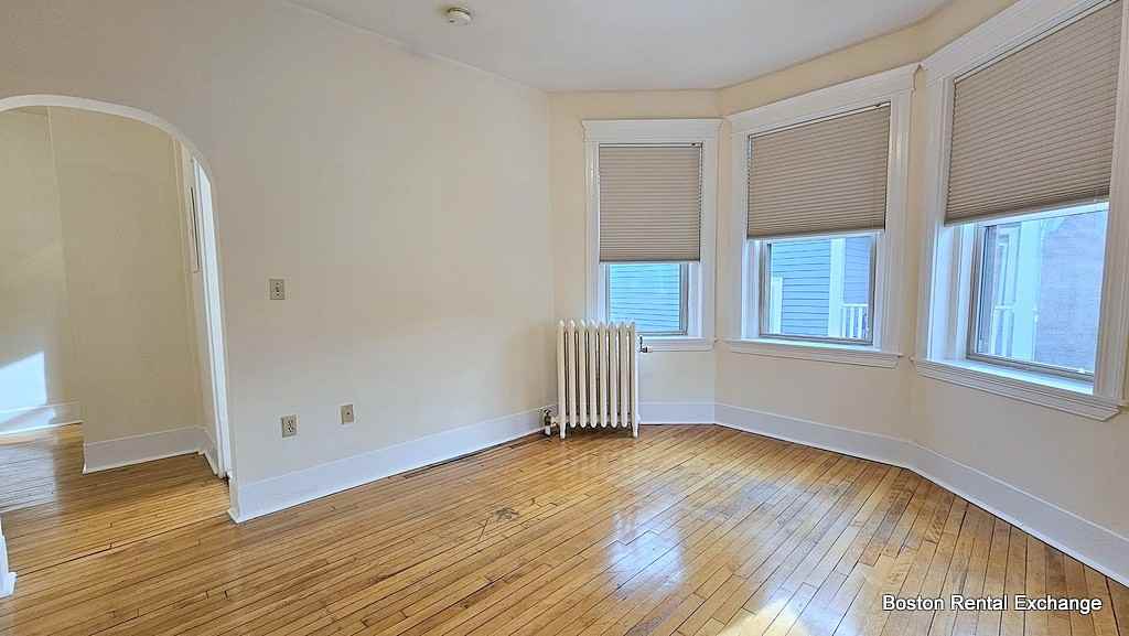 89 Trowbridge St #34 - Photo 2 of 10