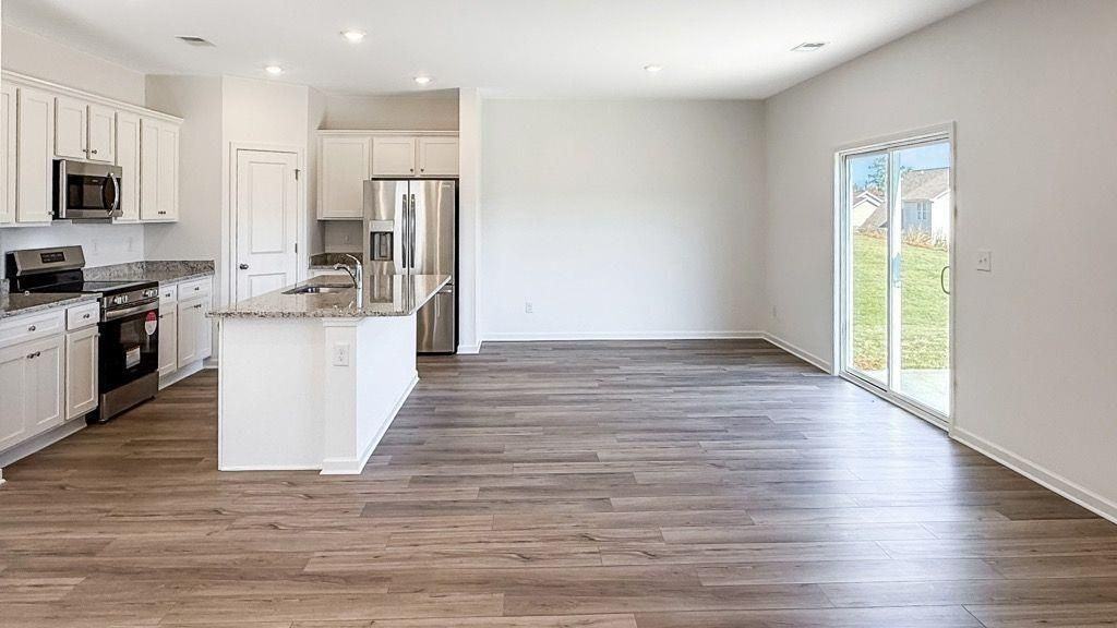 130 Red Maple Way Nw - Photo 2 of 19