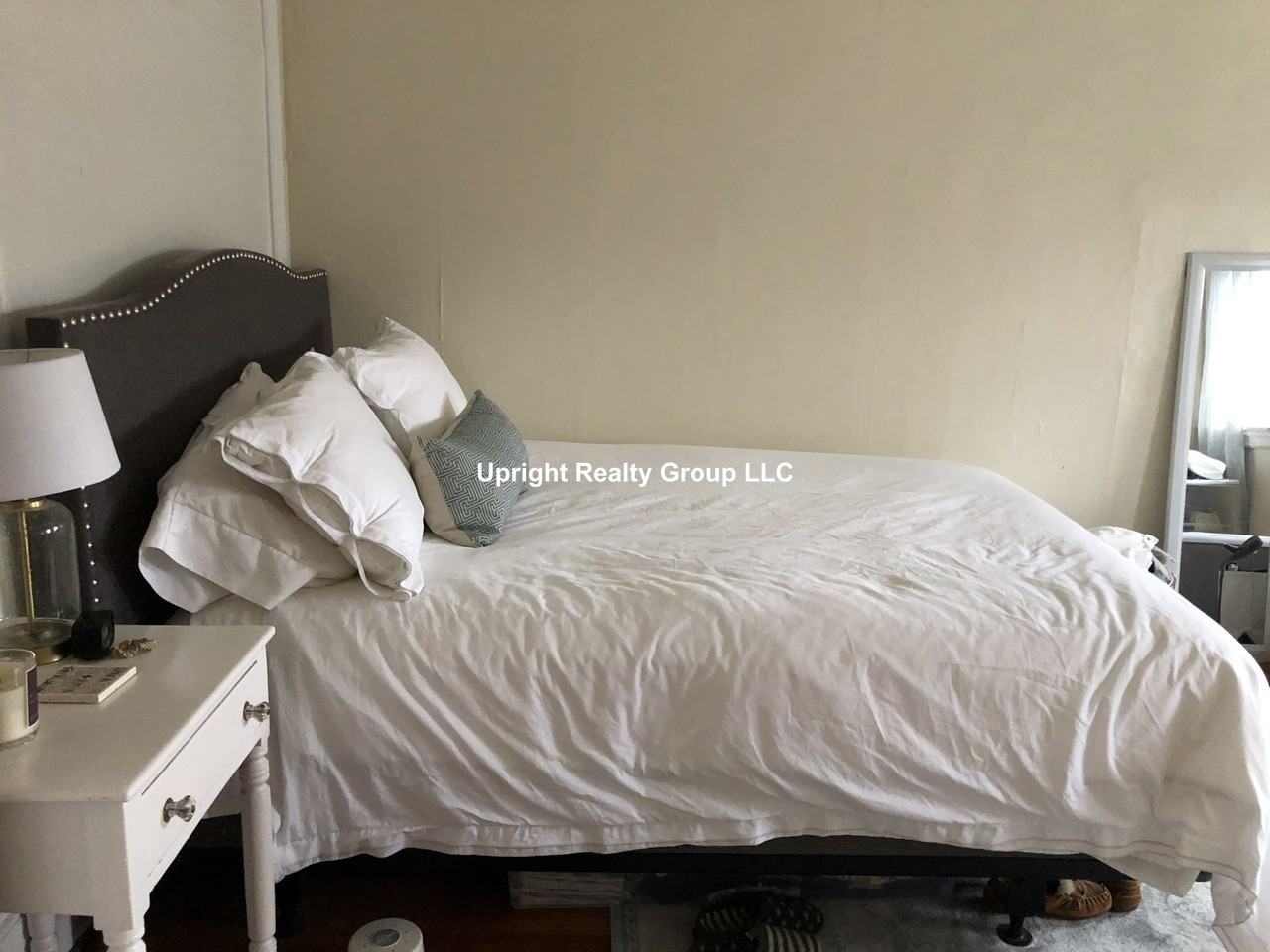 Royce Rd. & Commonwealth Ave. #22 - Photo 4 of 12