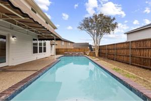 featured image of 1713 Pebblebrook Ln