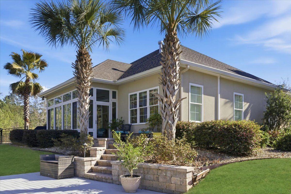 165 Topside E - Photo 4 of 50