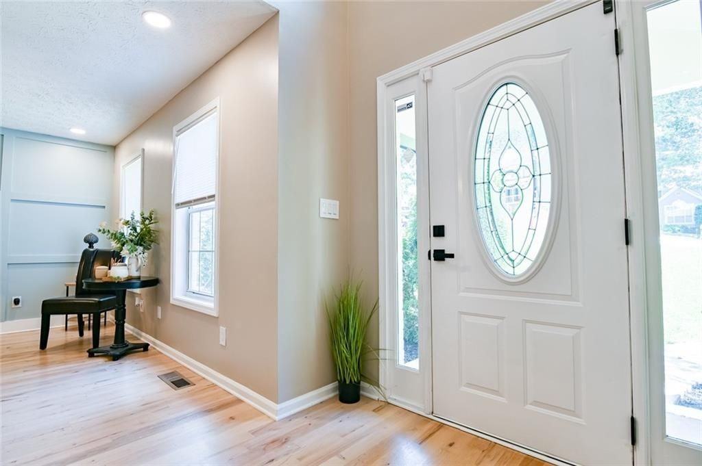 1116 Havel Dr Sw - Photo 3 of 50