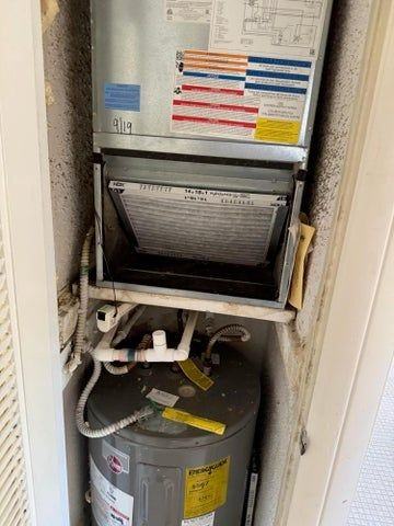 390 Burgundy I - Photo 6 of 13