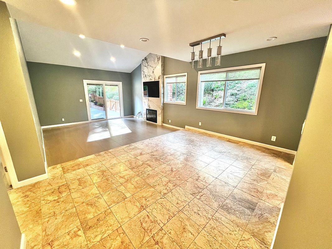 736 S Camino Grande - Photo 4 of 21