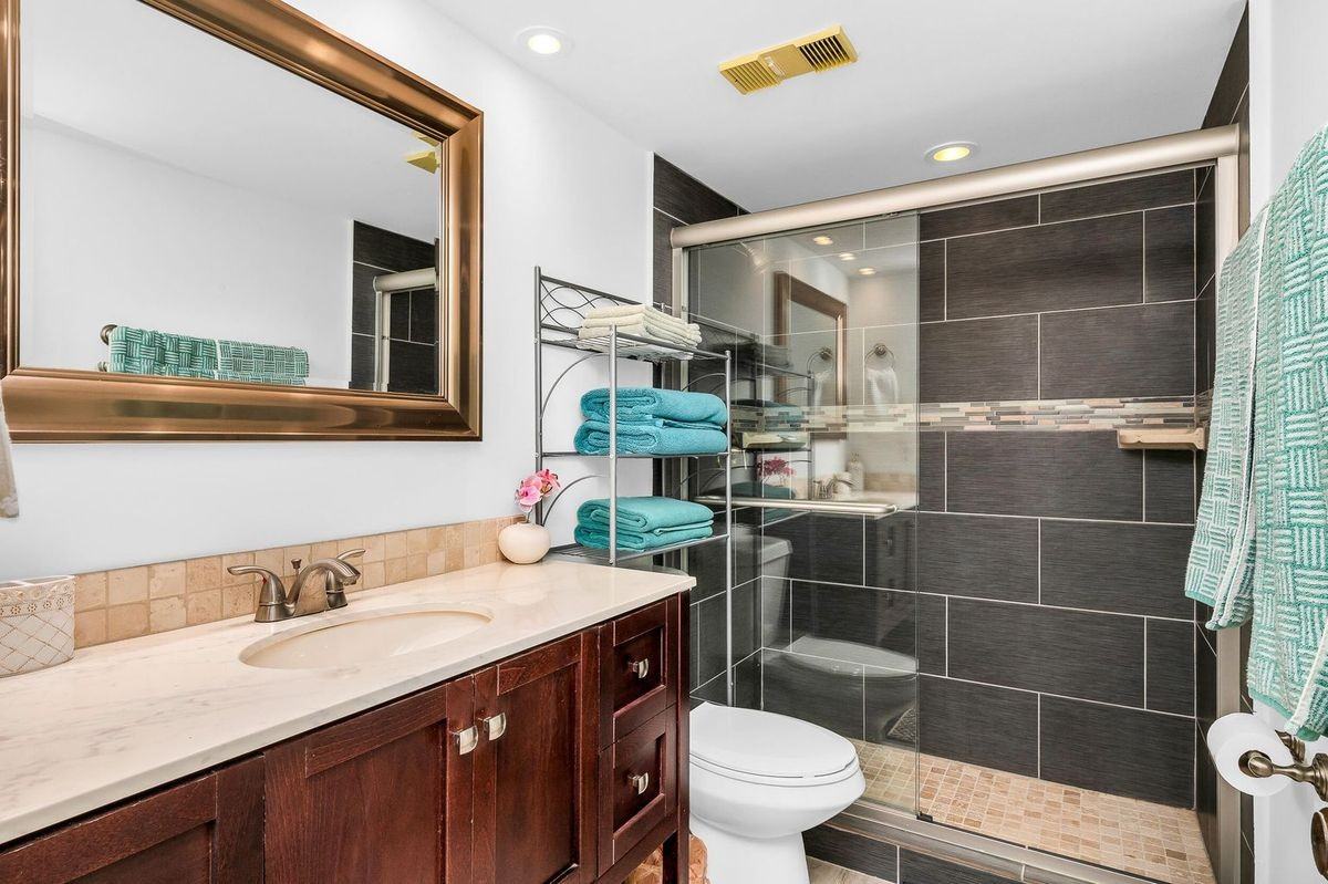 950 Egret Cir - Photo 4 of 13