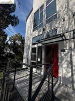 featured image of 42 Iron Horse Ln