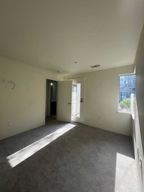 42 Iron Horse Ln - Photo 7 of 17