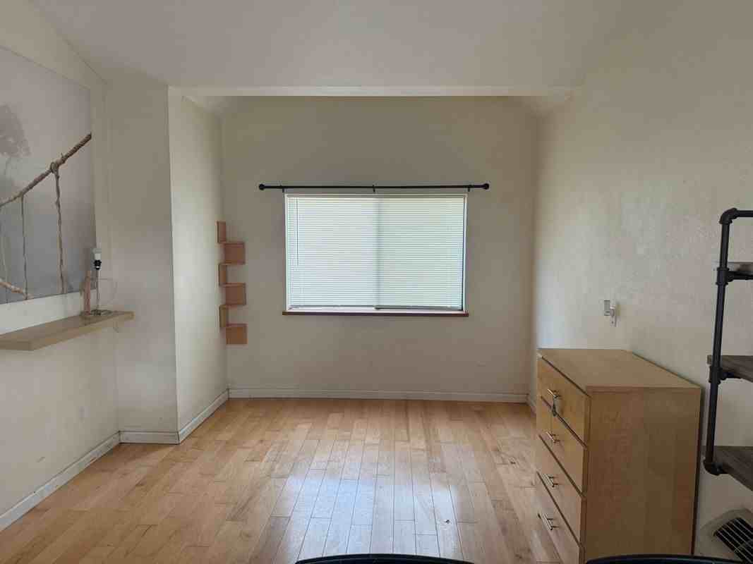 4617 E State Hwy 20 - Photo 6 of 11