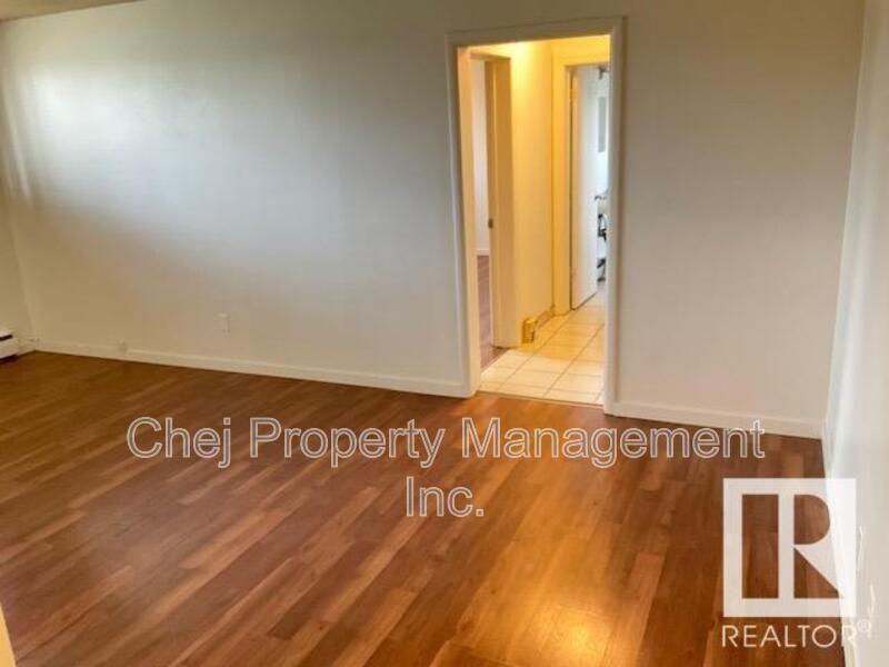 6103 98 Ave Nw #2 - Photo 3 of 17