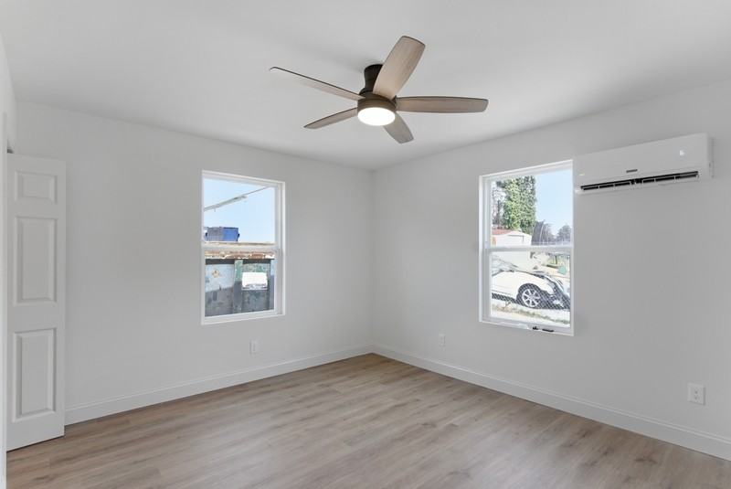 2303 Parkview Ave - Photo 6 of 10