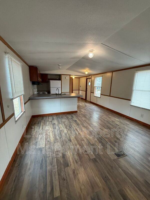 29 Hill Side Ln - Photo 6 of 9