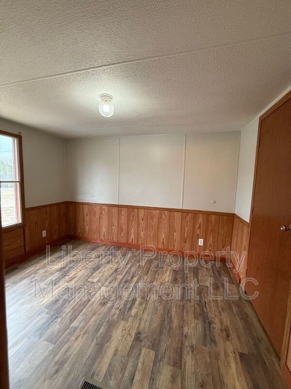 29 Hill Side Ln - Photo 7 of 9