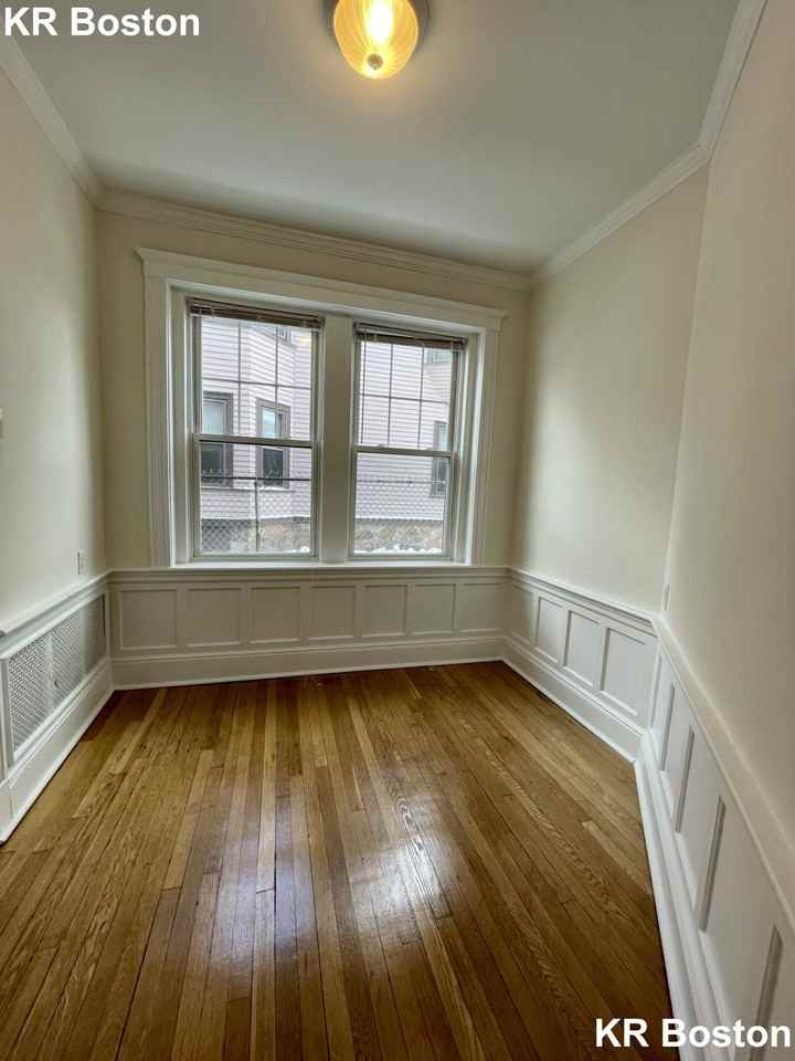 Kilsyth Rd. & Lanark Rd #2 - Photo 2 of 20