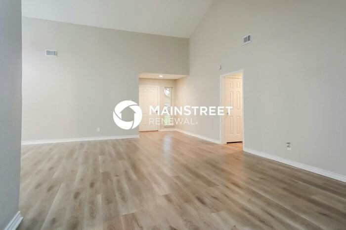 5935 Bihia Forest Dr - Photo 4 of 16