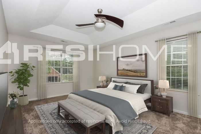 8421 Red Cypress Ct - Photo 5 of 20