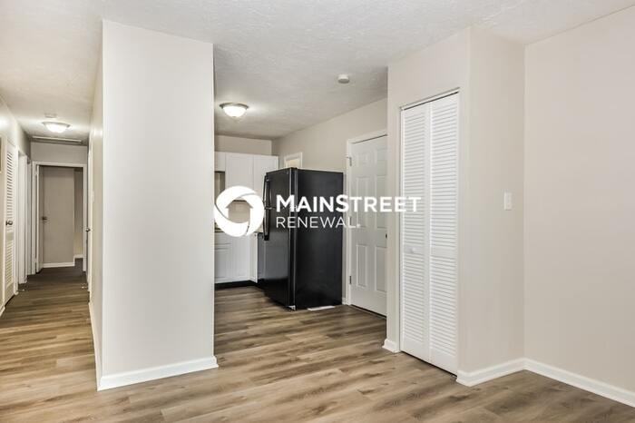 4953 Deborah St - Photo 4 of 16