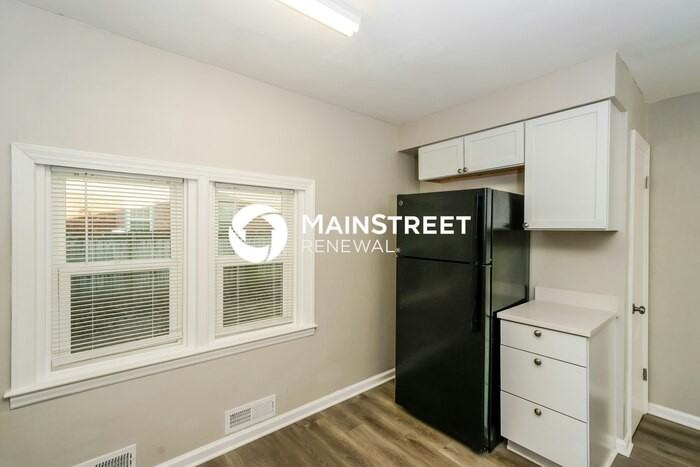 4203 Berkshire Ave - Photo 7 of 16