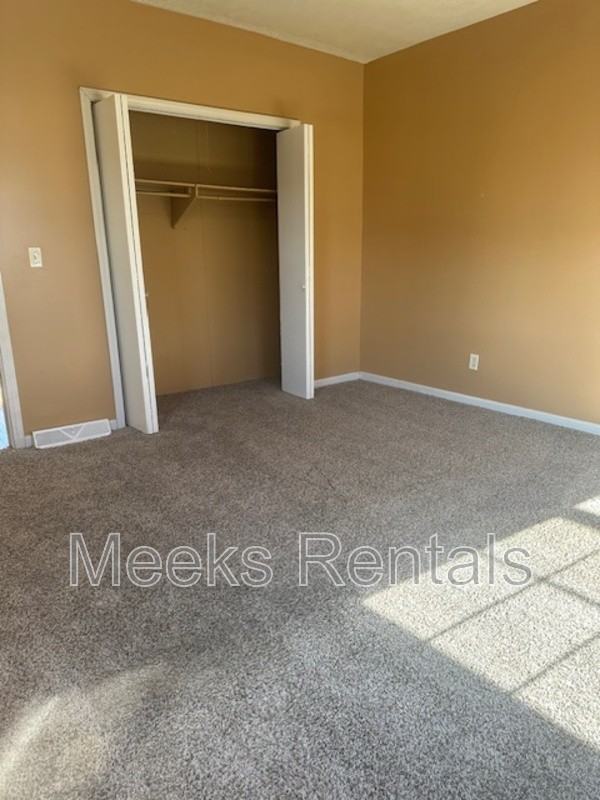 2106 6th Ave - Photo 7 of 17