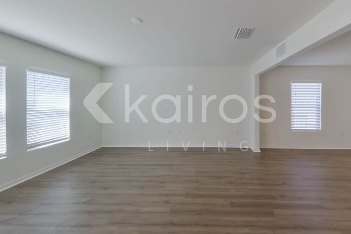 262 Grenada St - Photo 6 of 28