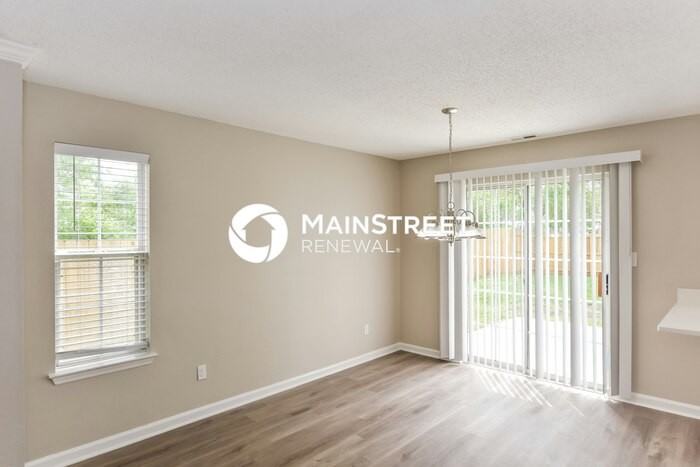 229 River Oaks Dr - Photo 6 of 17