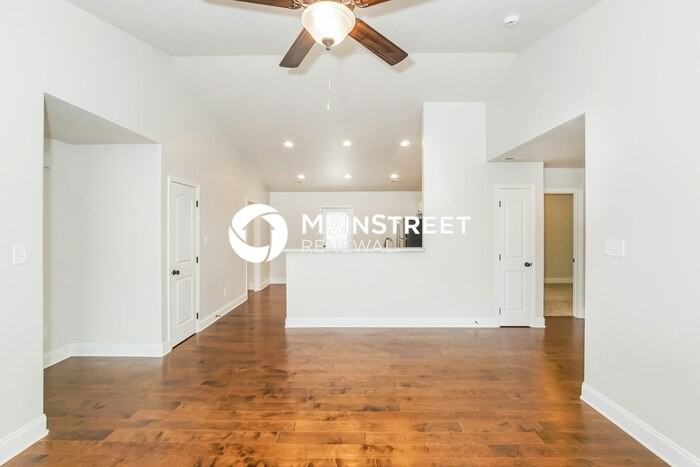 3325 Townsend Park Ln - Photo 5 of 16