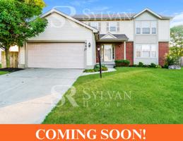 featured image of 880 Suntree Dr