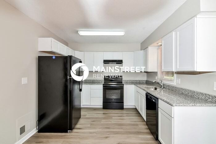 512 Hargis Ln - Photo 7 of 17