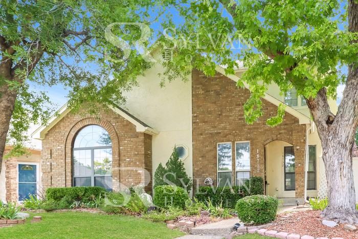 18732 Voss Rd - Photo 2 of 16