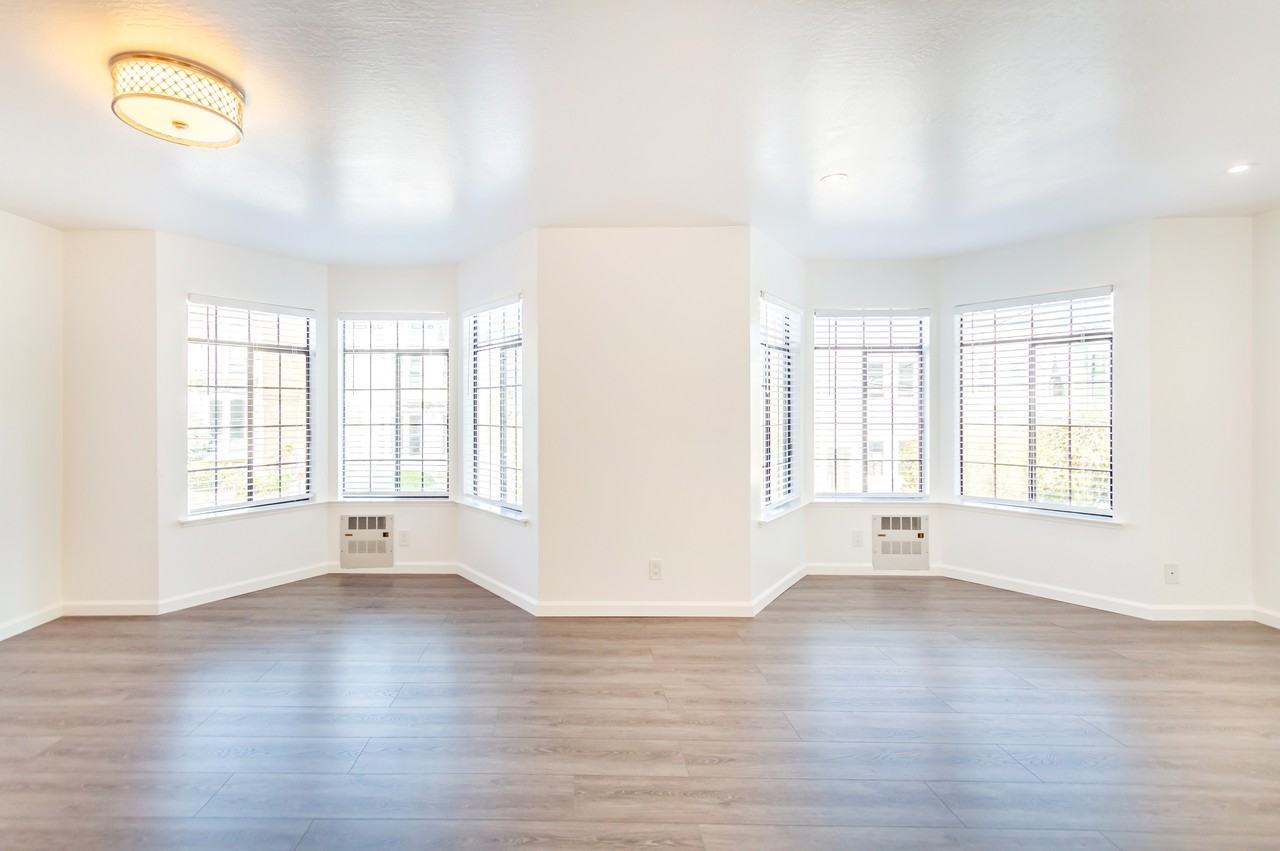 33 Hill St #1 - Photo 2 of 27