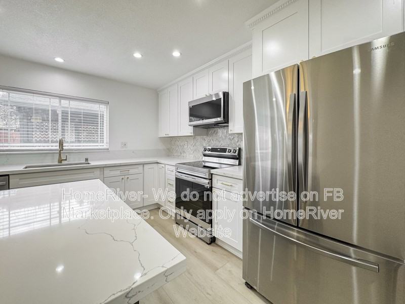 2162 Lejano Way - Photo 4 of 25