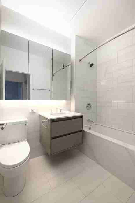 101 Worth St #1107 - Photo 4 of 10