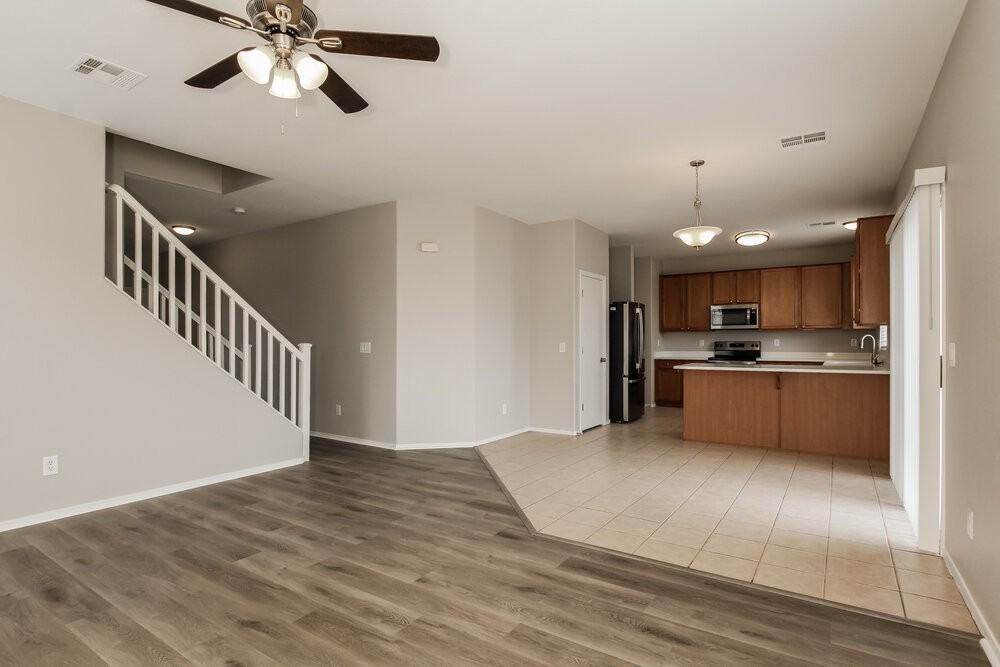 1626 E Aspen Ave - Photo 4 of 17