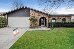 featured image of 7609 Xavier Dr