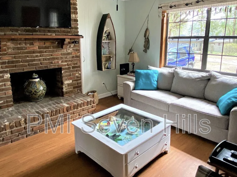 18828 Star Hill Ln - Photo 6 of 20