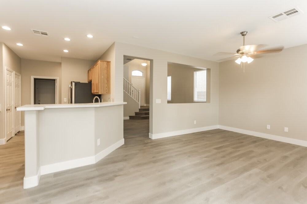 8072 Farthings Hill Dr - Photo 6 of 17