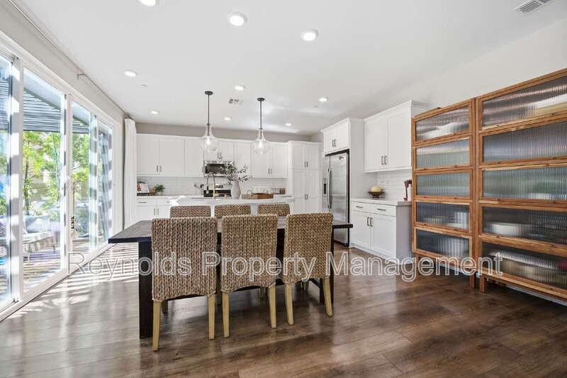 10517 Theseus Ct - Photo 3 of 29